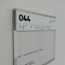 Laden Sie das Bild in den Galerie-Viewer, TAKTIL Türschilder